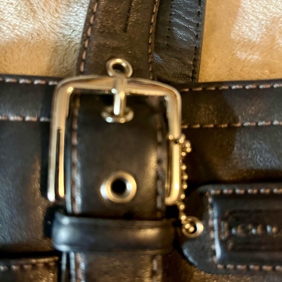 COACH Soft Black Leather Bag Purse Silver Hardware Clean Very Gently Used - Picture 2 of 15